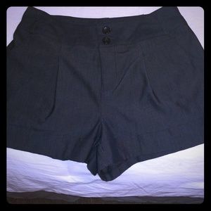 ⛱⛱F21 Midrise dressy shorts M ⛱⛱